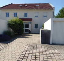 Schöne 2 ZKB-Whg., OG, Südbalkon, Garage2 Stellplätze, GaimersheimIN-West (Bestlage), bezugsfrei