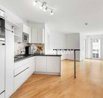 Gut ausgestattete, energieeffiziente Etagenwohnung mit Südwest-Terrasse und TG-Stellplatz - Augsburg Hammerschmiede