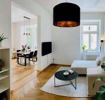 Charmante, renovierte 3-Zi.-Altbauwohnung mit Erker im Trendviertel (reserviert!) - München Westend
