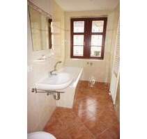 Frei ab 1.1.26 - Bad mit Fenster - Stellplatz - Schlafen zum Innenhof - Chemnitz Gablenz