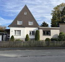 Ein- bis Zweifamilienhaus in Bielefeld Senne mit großem Garten