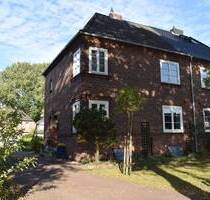 Charmante Erdgeschosswohnung mit Terrassennutzung - Wedel
