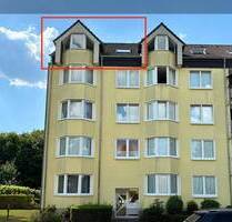 Aachen-Brand: Sanierungsbedürftiges Appartement im Dachgeschoss eines soliden Hauses -mit Stellplatz