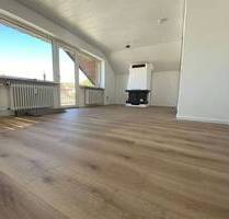 Tolle Dachwohnung in Owingen - 900,00 EUR Kaltmiete, ca.  85,00 m² Wohnfläche in Owingen (PLZ: 88696)