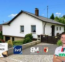 Stilvoller Architekten-Bungalow mit großem Garten und exklusiven Extras in Gersthofen-Batzenhofen - Gersthofen / Batzenhofen