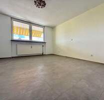 Geräumige 3-Zimmer-Wohnung in guter Lage mit Balkon und Stellplatz - Fürth Südstadt