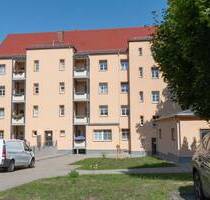Altersgerechte 2-Raum-Wohnung mit Balkon nahe des Zentrums - Oschatz