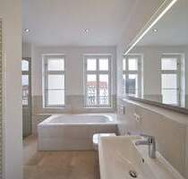 Zweitbezug + 2-Raum-Traum + Aufzug, EBK, Parkett, Fußbodenheizung, Balkon mit Süd-West-Ausrichtung, Tageslichtbad mit Wanne & Dusche, Abstellraum - Leipzig Altlindenau