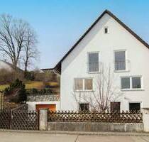 Dein Traumprojekt: Ein- bis Zweifamilienhaus mit richtig viel Potenzial und Garage in Buchloe!