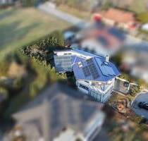 Zögern Sie nicht: Großzügiges EFH mit Garten und 2 Garagenstellplätzen mit guter Anbindung - Fridingen