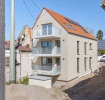 Schlüsselfertiges Dreifamilienhaus mit Zukunft - klare Architektur, flexibel nutzbar - Freckenfeld