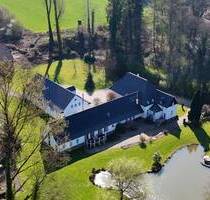 Märchenland:) Exklusiver Gutshof mit Nebengebäuden, Stallungen & Naturteich - Essen Heidhausen