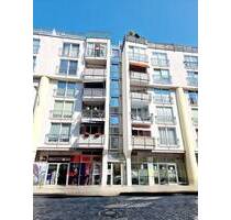 Helle 3 Zimmer Wohnung mit Balkon in Leipzig Neuschönfeld