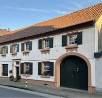 Sanierter Fachwerktraum mit Einliegerwohnung und großem Garten in Schwalmtal