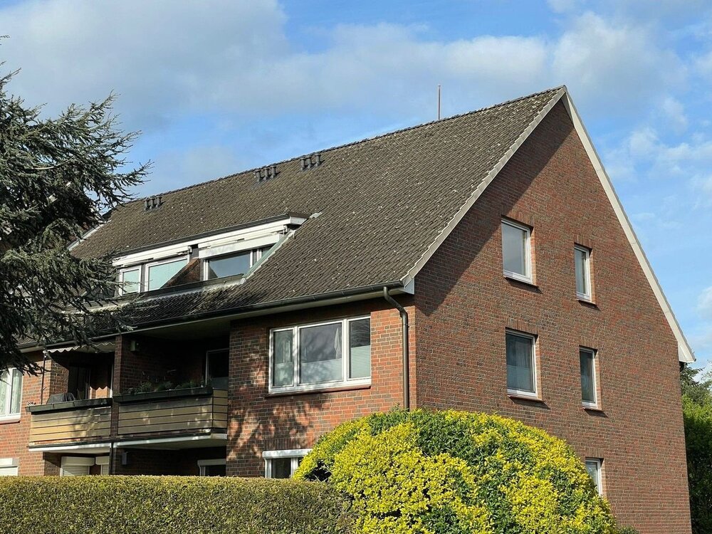 2-Zimmer Dachgeschosswohnung in ruhiger und grüner Lage - Hamburg Neugraben-Fischbek