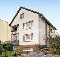 Zweifamilienhaus in Eutinger Aussichtslage mit Einliegerwohnungen im UG und DG - Pforzheim Eutingen