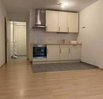 1-Zimmer-Wohnung mit eigenem Garten, EBK und TG-Stellplatz - Erlangen Bruck