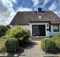 Individuelles Einfamilienhaus mit Vollkeller und Garage in Uetersen
