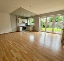 2- Zimmer-Terrassen-Wohnung mit Tiefgaragen-Stellplatz - Ammersbek Hoisbüttel