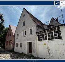 Reizvolles Altstadthaus mit Garage, Dachterrasse und viel Potenzial - Nördlingen