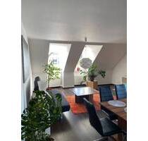 Dachgeschoss-Wohnung mit Balkon in Röttenbach 6 Zimmer