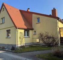 Ein Stückchen Sonnenschein - 160.000,00 EUR Kaufpreis, ca.  163,00 m² Wohnfläche in Ebersbach-Neugersdorf (PLZ: 02730)