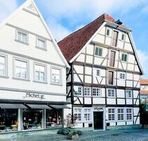 Soester Innenstadt: Traumaft schönes, traditionsreiches Geschäft für Mode, Accessoires und Interieur