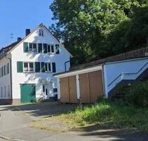 Ein Haus mit vielen Möglichkeiten - Zimmern o.R. Flözlingen