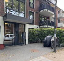 4-Zimmerwohnung in Eimsbüttel, EG, Einbauküche, Vollbadbad mit Fenster - Hamburg Stellingen