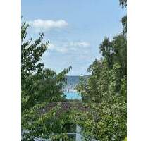 Großzügige 4 Zimmer Wohnung in ruhiger, sonniger Lage an der östlichen Peripherie von Überlingen !