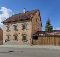 Viel Platz! Solides Wohnhaus mit Nebengebäuden - Mühlacker