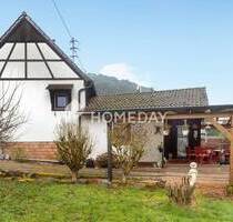 Idyllisches Einfamilienhaus mit großem Garten und zusätzlichem Baugrundstück in ruhiger Lage - Lemberg-Glashütte