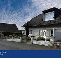 Traumhafte Doppelhaushälfte in Hennef - Wohngebiet auf dem Blocksberg
