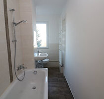 Eine neue Wohnung ist wie ein neues Leben...sanierte 3-RW mit Wanne u. Balkon!!! - Freiberg