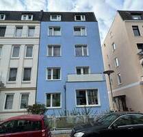 Gepflegtes Mehrfamilienhaus mit 5 Wohnungen und 4 Garagen in Lübeck- St. Lorenz-Nord - Lübeck - St. Lorenz-Nord St. Lorenz Nord