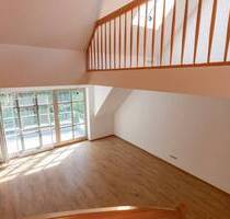 Den Wald direkt vor der Tür! DG-Wohnung in Neuseddin