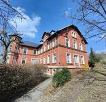 Wunderschöne, renovierte Altbauwohnung im Hochparterre... die Veste Coburg zum Greifen nah