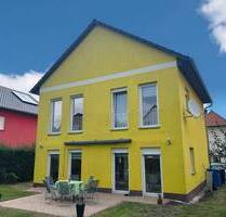 Traumhaftes Einfamilienhaus mit großzügigem Wohnkomfort in Naumburg - Naumburg (Saale)