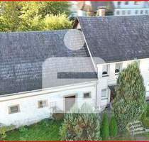 Wohnhaus in ruhiger Ortslage - 110.000,00 EUR Kaufpreis, ca.  110,00 m² Wohnfläche in Untersteinach (PLZ: 95369)