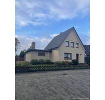 Einfamilienhaus zu verkaufen - 349.000,00&nbsp;EUR Kaufpreis, ca.&nbsp; 152,00&nbsp;m&sup2;&nbsp;Wohnfl&auml;che in Delmenhorst (PLZ: 27755) Brendel/Adelheide