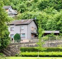Top Einfamilienhaus in ruhiger Lage, mit schöner Aussicht. - Neuerburg