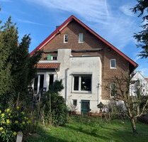 SANKT AUGUSTIN tolle DHH mit ca. 130 m² WNfl. 5-6 Zi. ca. 340 m² GrSt., Keller, Garten, Dachterrasse