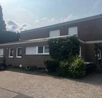 Großzügige Wohnung mit separatem Eingang in zentraler Lage von Hövelhof