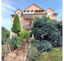 Neu sanierte Erdgeschosswohnung mit Terrasse - Gotha