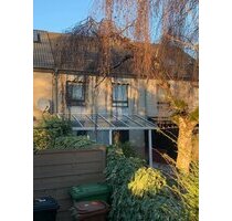 SANKT AUGUSTIN, großes Einfamilien-Reihenhaus, 5-6 Zimmer, ca. 130 m² Wfl. + Keller, Garten, Garage
