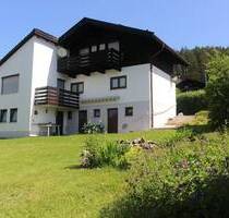 Günstiges Einfamilienhaus mit viel Sonne, Ausblick und Garten - Zwiesel
