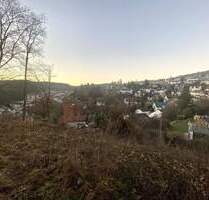 Baugrundstück in Eppstein-Vockenhausen: Baugenehmigung für Zweifamilienhaus vorhanden. - Eppstein - Vockenhausen