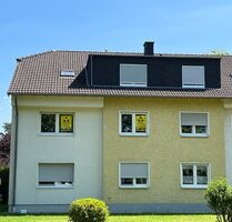 BONN BEUEL TOP 3-Zimmer Wohnung im 1.OG, ca. 90 m² Wfl., Einbauküche, Balkon, Gäste-WC, Stellplatz.