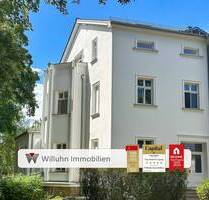 Charmante Denkmalwohnung mit Westbalkon l Aufzug | Tiefgaragenstellplatz optional - Leipzig