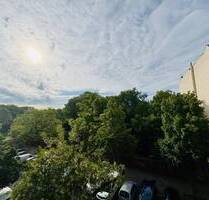 Helle & Geräumige Wohnung mit Südbalkon nahe Rathaus Schöneberg! - Berlin